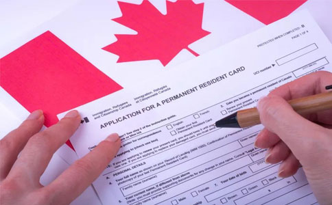 加拿大移民申请