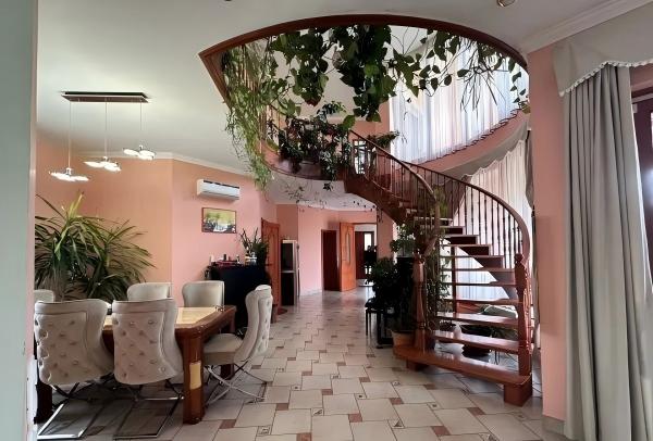 1773648797771189.jpg 640 (2).jpg